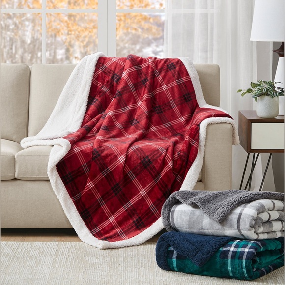 Plaid Plush Reversible Sherpa Throw - Picture 8 of 10